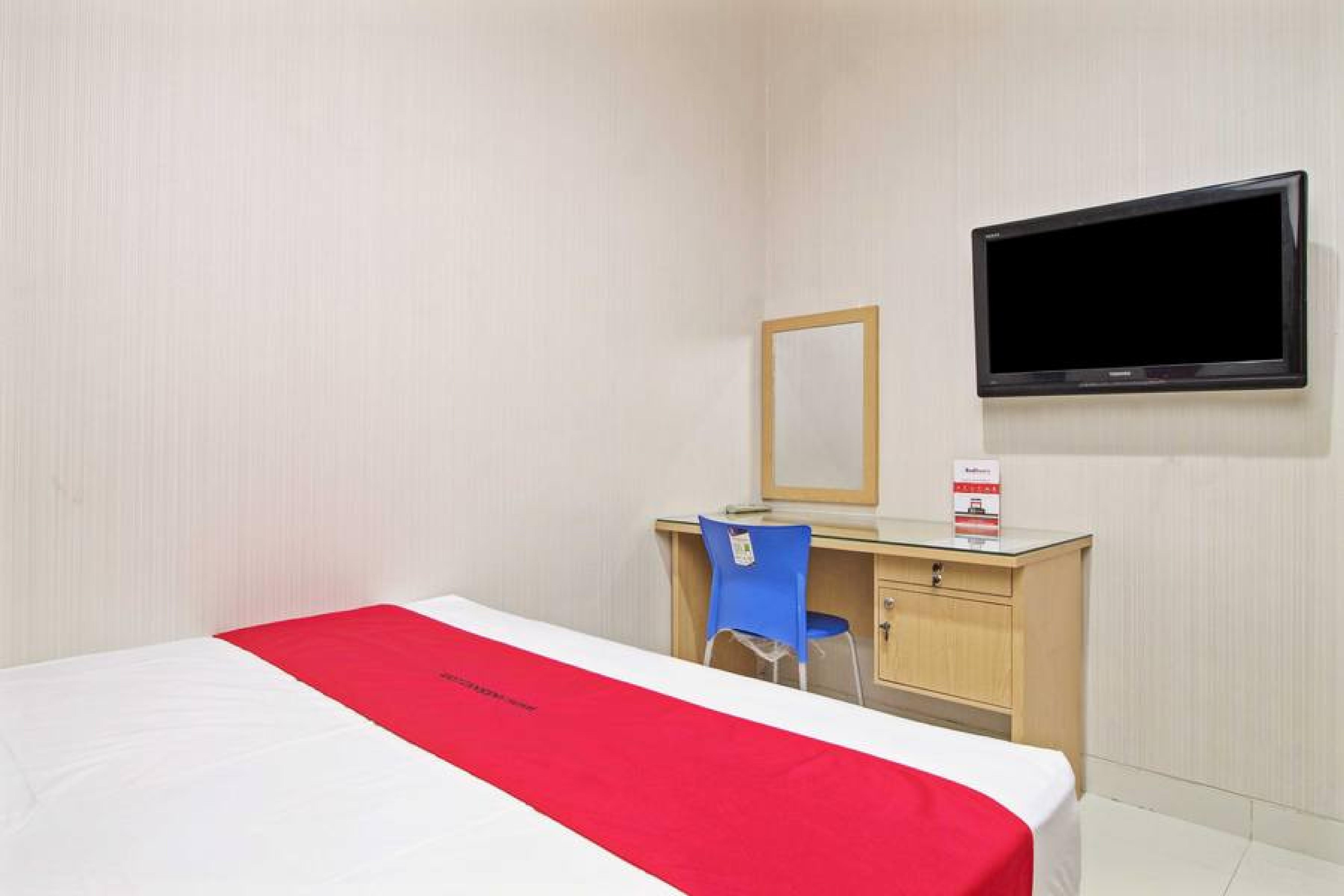 Готель Reddoorz @ Mangga Besar 2 Джакарта Екстер'єр фото