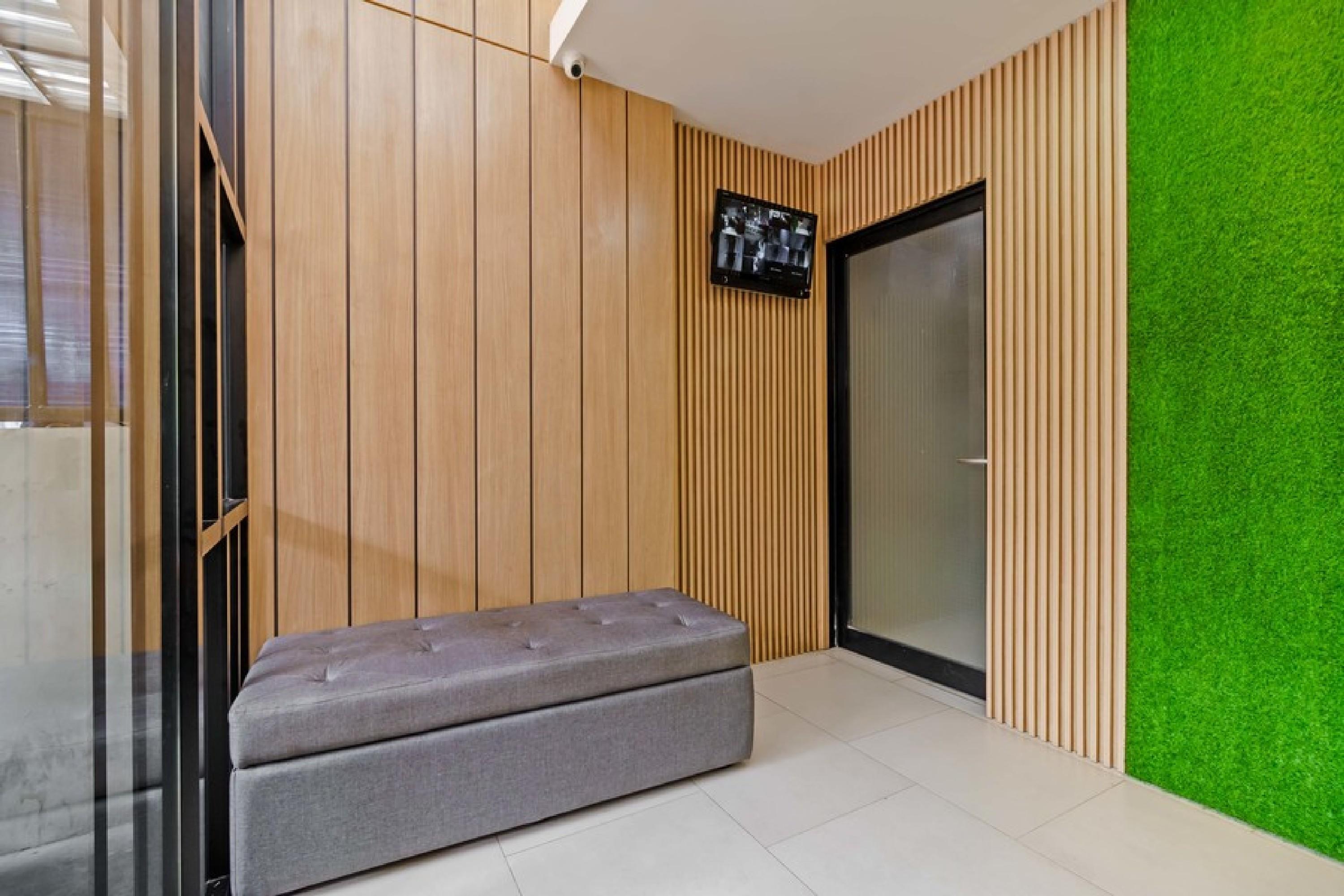 Готель Reddoorz @ Mangga Besar 2 Джакарта Екстер'єр фото